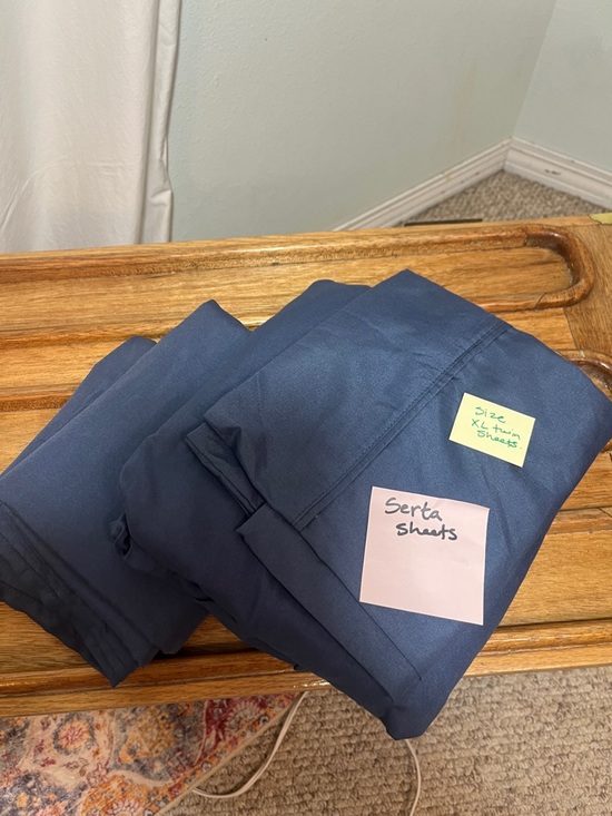 Serta Other - Serta Deep Navy Sheet Set - XL/Twin Fit